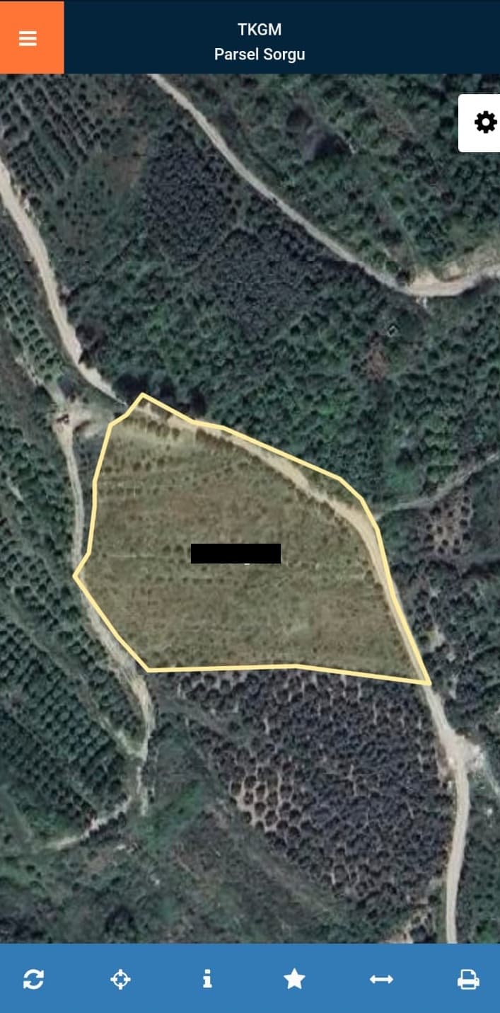Cemal Gürselde Yatırımlık Arsa
