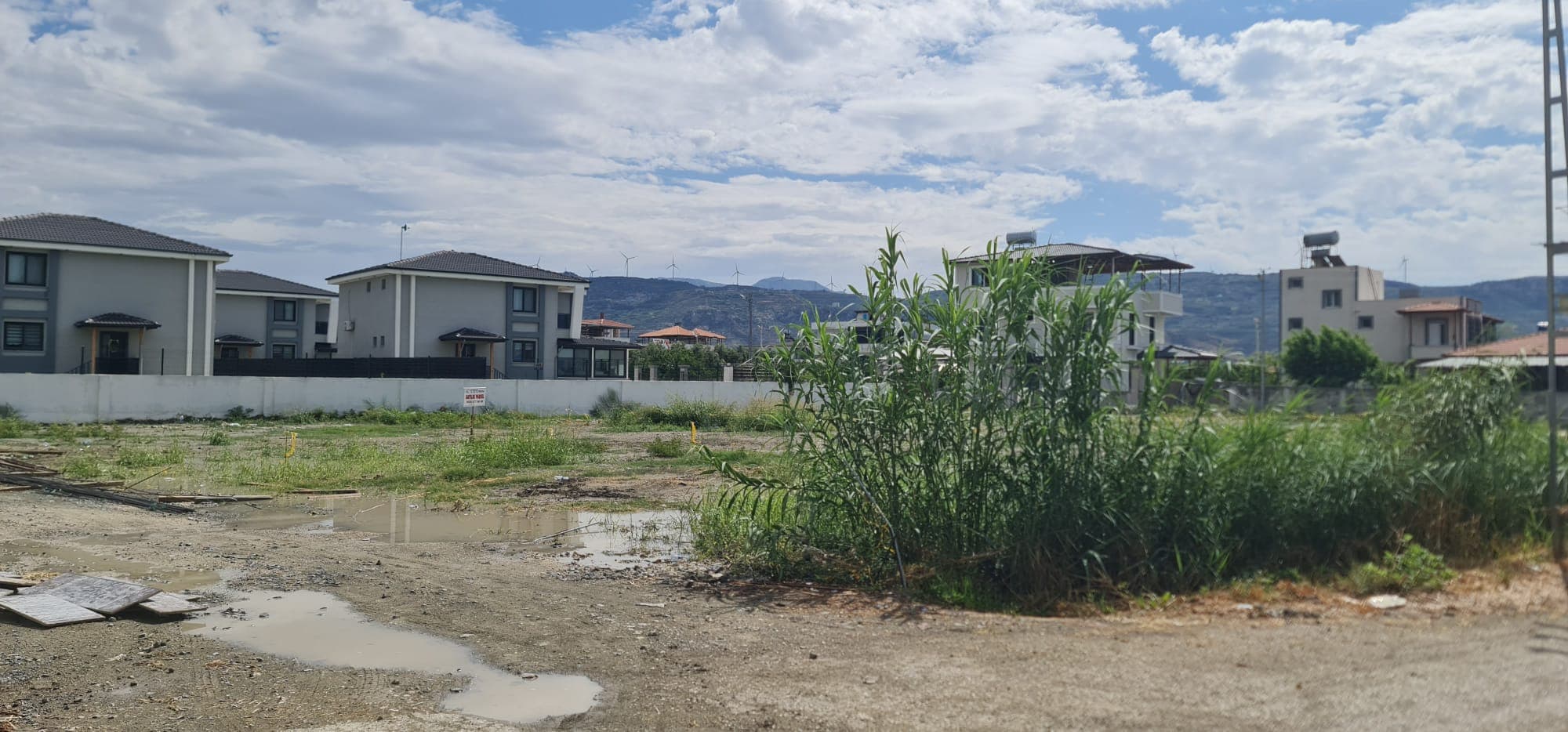 Yeni Mahalle'de Çevre Yoluna 150mt Mesafede Parseller
